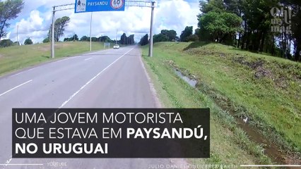 Uma motorista ganhou uma multa por “excesso de beleza”