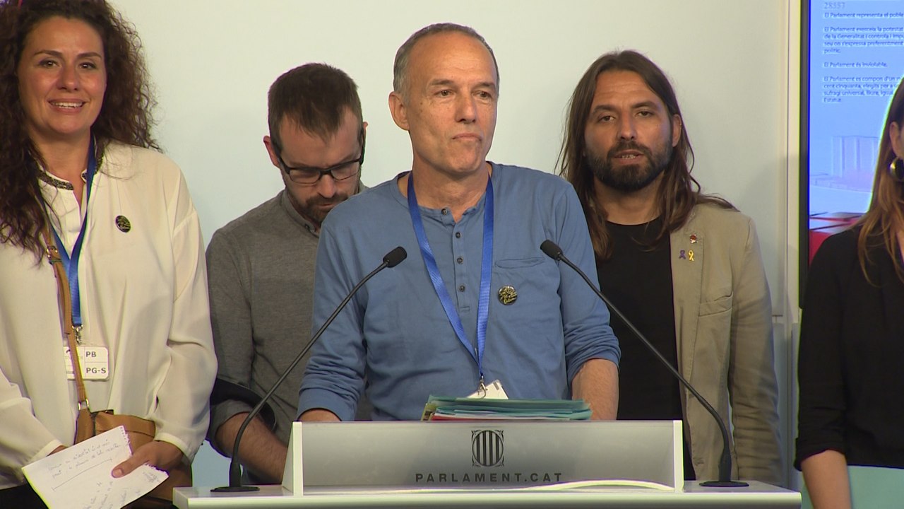 Profesores y alumnos de Palau piden el apoyo del Parlament