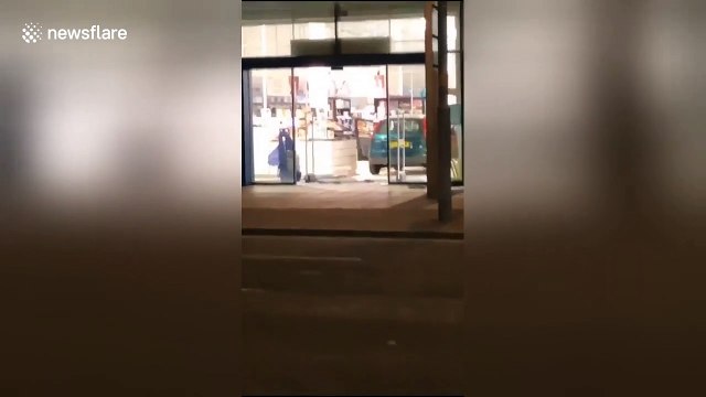 'They've got balaclavas, the lot!' UK robbers ram raid Boots store to the amusement of passersby