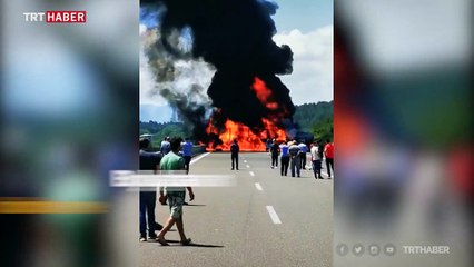 Anadolu Otoyolu'nda kaza: Araçlar alev aldı, yol trafiğe kapandı