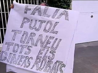 Protestas en la casa de Jordi Pujol