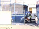 Trasladan a 300 inmigrantes a centros de internamiento de Madrid y Barcelona