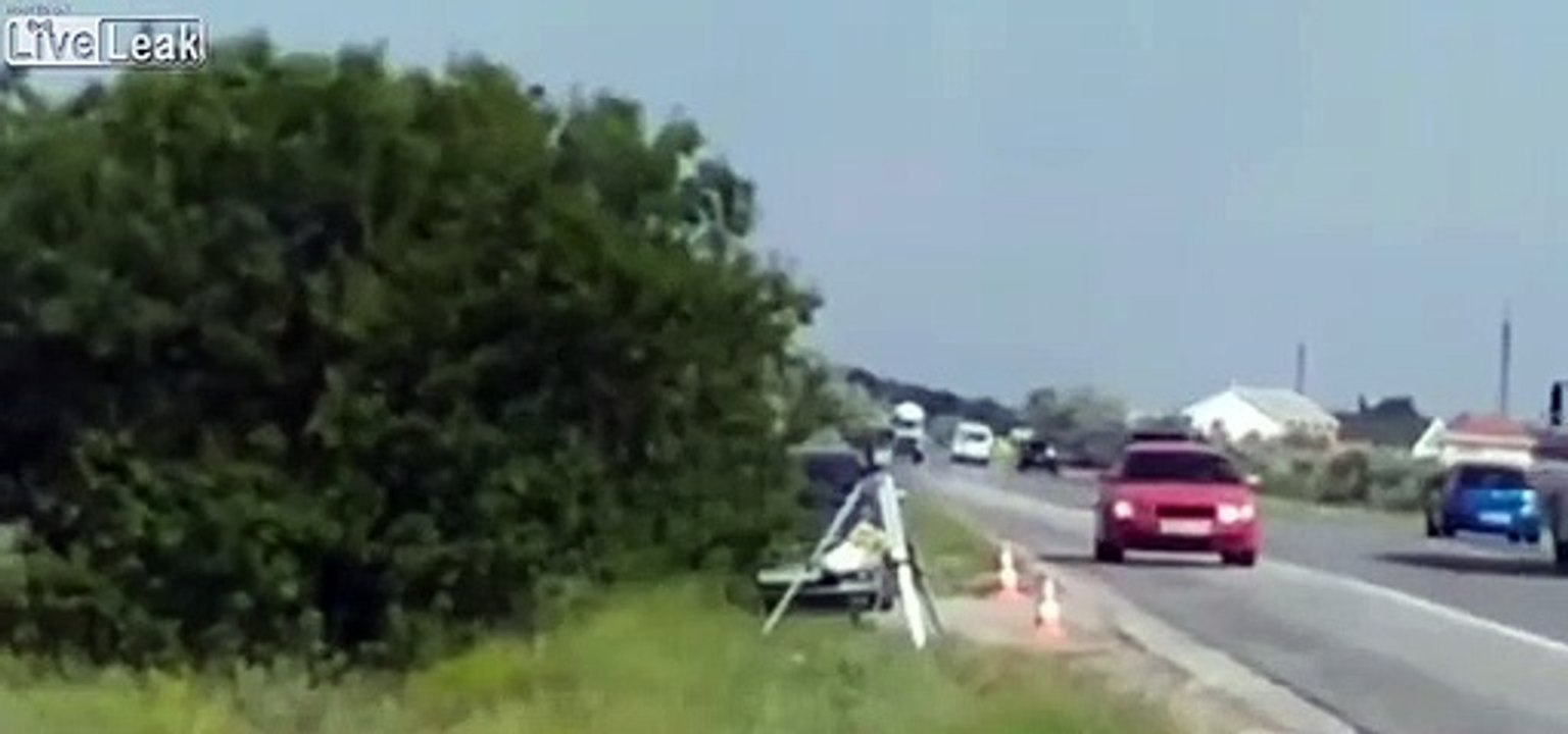 Radar de police : il l'asperge avec un extincteur sur l'autoroute !