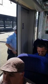 Quand le train part sans le contrôleur !