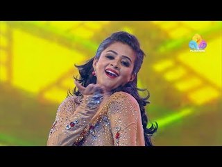 ഇടിവെട്ട് ഡാൻസ് പെർഫോമൻസുമായി പ്രിയ മണി | FTA 2017 | Viral Cuts | Flowers
