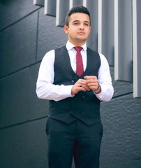 Babasını bıçakla öldürüp, 'Annemi dövüyordu' dedi