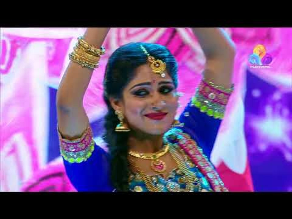 കിടിലൻ ഡാൻസ് പെർഫോമൻസുമായി സ്വാസിക | FTA 2017 | Viral Cuts | Flowers
