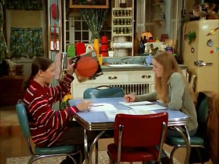 3rd Rock From The Sun 1x17 - Assault With a Deadly Dick