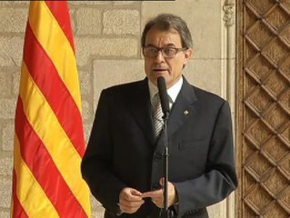 Artur Mas: "Cataluña está por encima de cualquier persona por relevante que sea"