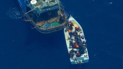 Frontex diffuse des images de migrants lâchés au large par des passeurs