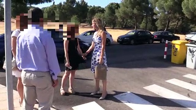 Así se comporta Begoña Gómez con las alumnas del máster que co-dirige