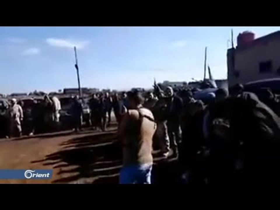 غليان في السويداء بعد خطف مخابرات أسد لناشط معارض والفصائل تهدد - سوريا