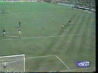 Rossi 1 Italia-Brasile 82 (audio stadio)