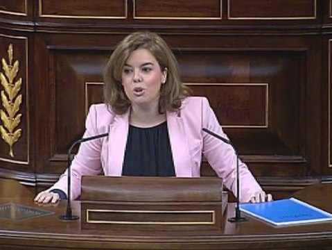 Sáenz de Santamaría: No traemos recortes del Estado de bienestar por decreto ley, traemos estímulos