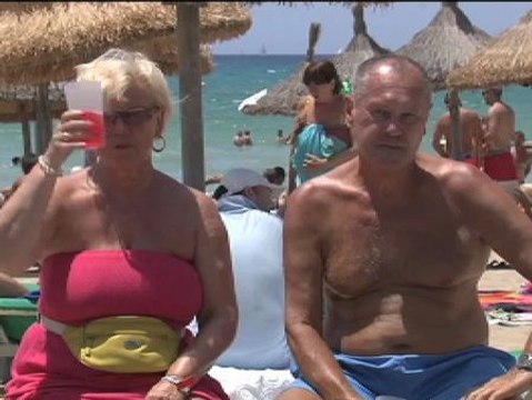 Medio millón de personas pasan este fin de semana por el aeropuerto de Mallorca