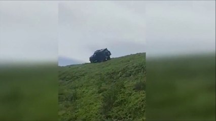 Leur balade en 4x4 va tourner court