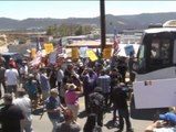 Protestan por el traslado de inmigrantes sin papeles en California