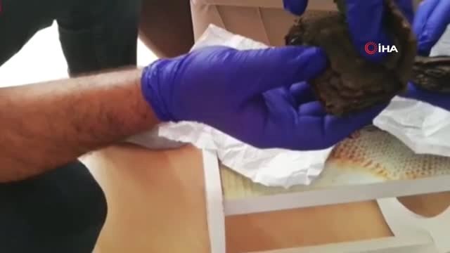 Tarihi eser kaçakçılarına operasyon...Değeri 1 milyon 750 bin dolar olan 2300 yıllık 2 adet İncil...