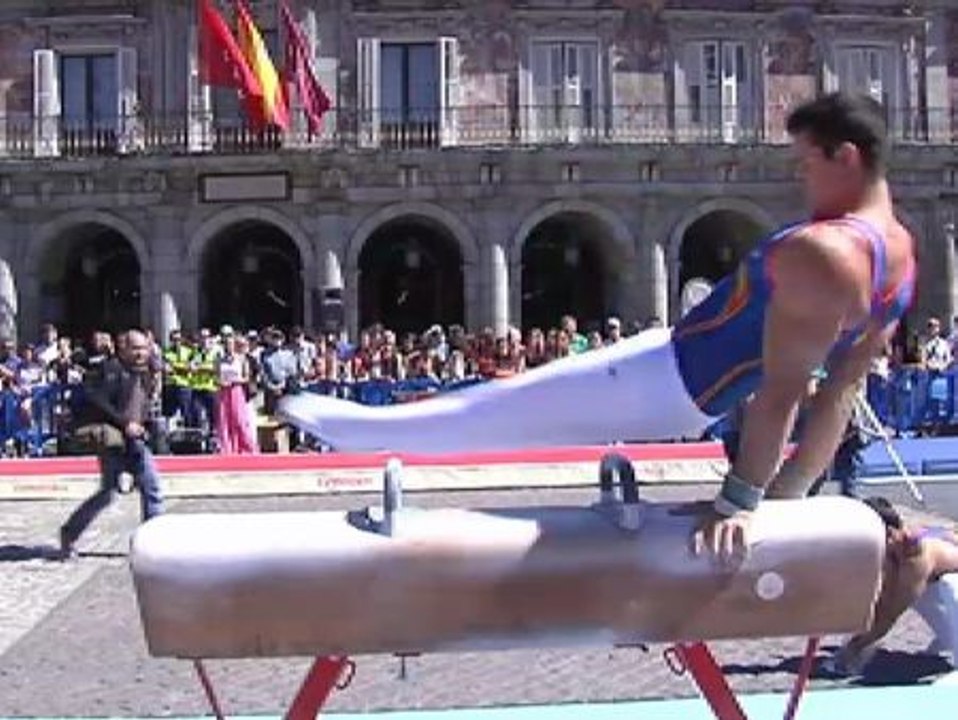 La Plaza Mayor de Madrid se convierte en un tapiz