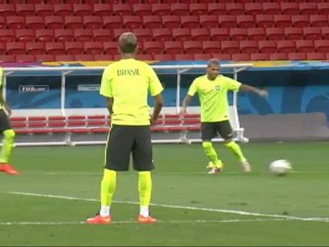 Camerún y Brasil abren este lunes la última ronda de la fase de grupos