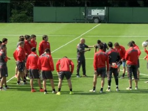 Chile y Holanda disputan la primera plaza del grupo y evitar a Brasil