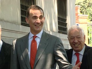 El Príncipe Felipe bromea sobre su discurso de proclamación