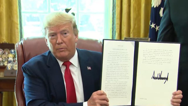 ترامب يفرض مزيدا من العقوبات الاقتصادية على إيران