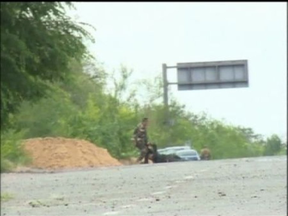 Varios proyectiles de mortero acaban con la vida de 2 periodistas de televisión rusos en Lugansk