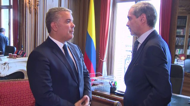 Iván Duque pide al ejército venezolano que se posicione con Guaidó