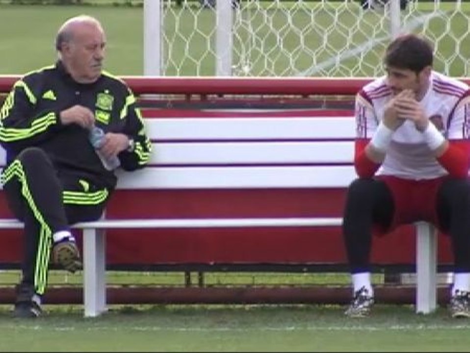 Del Bosque charla junto a Casillas