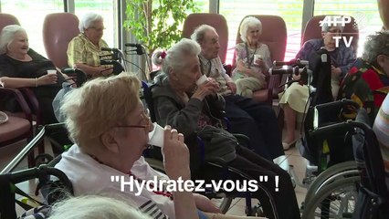 Canicule: dans les Ehpad, le personnel redouble de vigilance