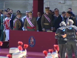 El Rey y el Príncipe, juntos en un acto militar