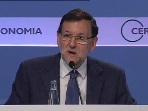 Rajoy presenta un plan para impulsar la economía