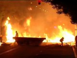 Numerosos destrozos tras una nueva noche de disturbios en siete barrios de Barcelona