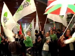 Bildu celebra su victoria en el País Vasco y Navarra