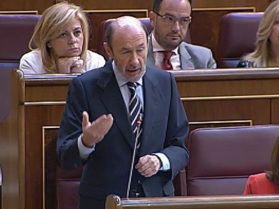 Rubalcaba muestra su temor de que después de las elecciones europeas vengan "más recortes"