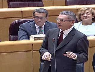 Gallardón se escuda en el Constitucional para defender su postura sobre el aborto