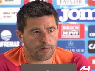 El entrenador del Getafe pide  "trabajo, creer en que se puede hacer y suerte" para ganar en el Camp Nou