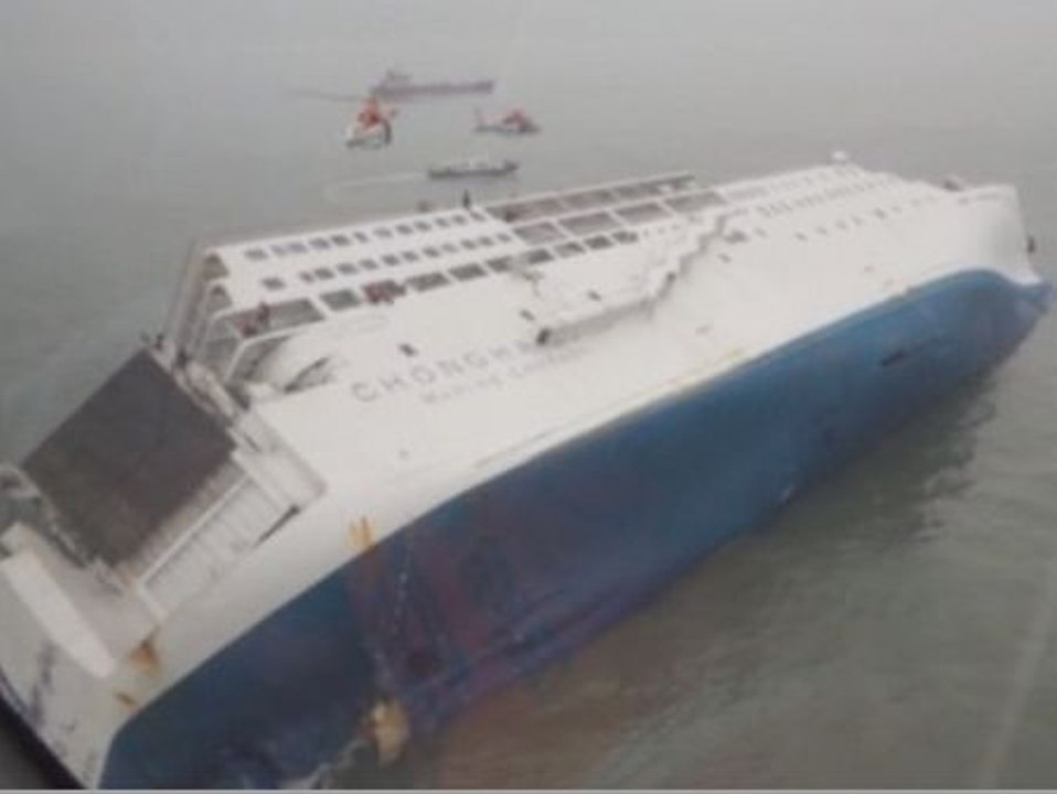 Ya se han recuperado 26 cadáveres del ferry en Corea