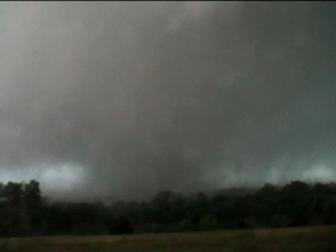 Al menos 20 personas han muerto en Estados Unidos por una ola de tornados