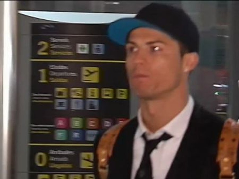 Calurosa despedida al Real Madrid en Valencia