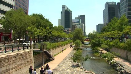 [날씨] 무더위 기승, 서울 31.9℃...내일부터 장마 시작 / YTN