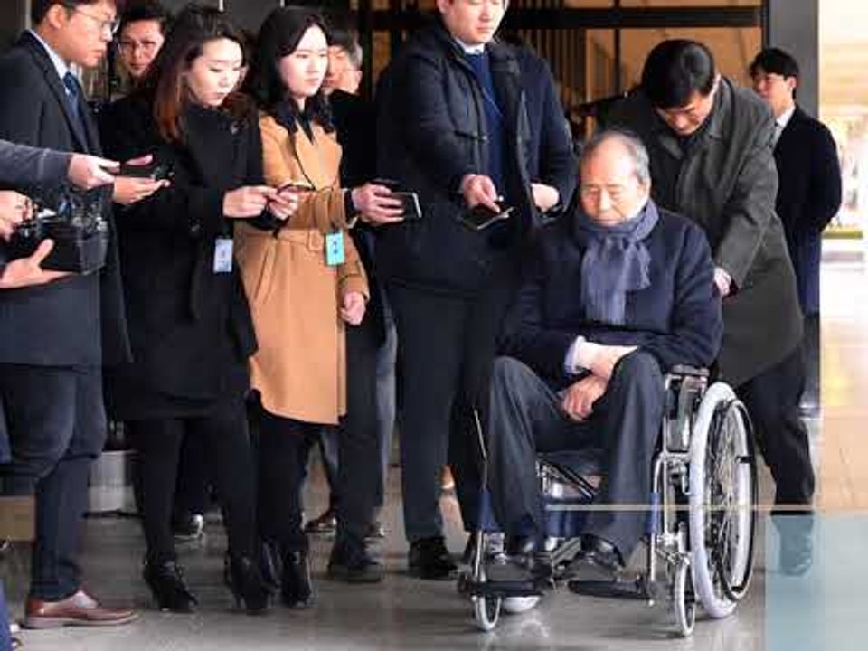 MB정부 '상왕' 이상득 재소환