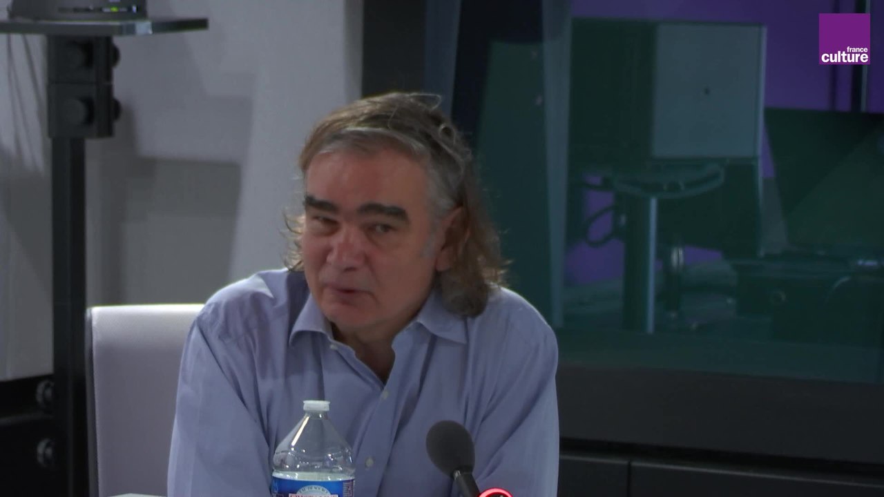 Pierre-Yves Geoffard : "Dans toutes les démarches de légalisation, il faut continuer à lutter contre les trafics et les têtes de réseaux. Les réseaux mafieux ne vont pas se laisser faire, ils vont chercher à développer d'autres marchés. "