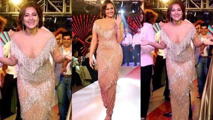Sonakshi Sinha walks the ramp in shimmery beige gown; Watch video | FilmiBeat