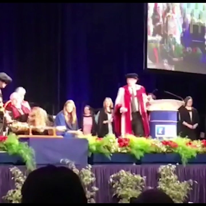 Les femmes sont les meilleures ? Ou les plus drôles ! Compilation