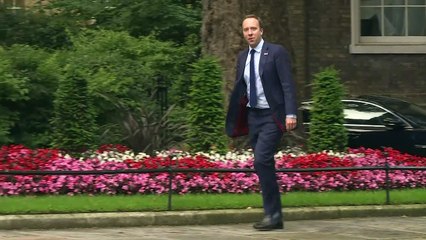 May holds Cabinet meeting as leadership contest hots up