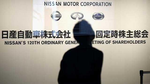 Акционеры Ниссана не договорились с Рено о слиянии