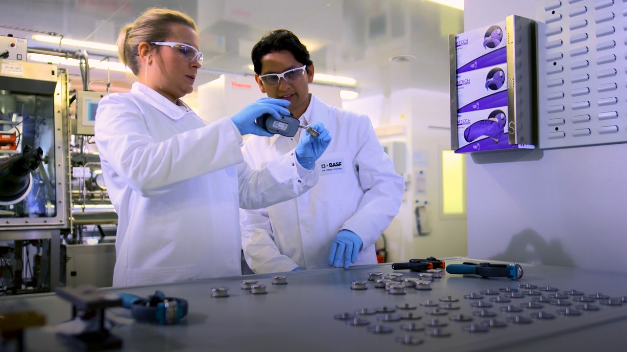 The future of electric vehicle hinges on prolific batteries. Meet the team making that happen
