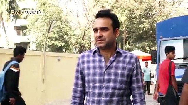 This Is Why Ranveer Singh Never Hugs Pankaj Tripathy On The Sets Of 83